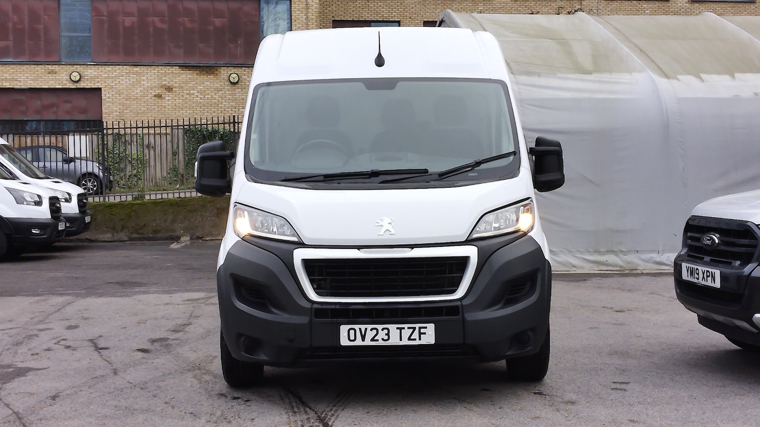 Used Peugeot Boxer 2023 for sale - 77327303: Photo 2