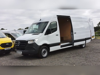 Used Mercedes-Benz Sprinter 2023 for sale - 79344226: Photo