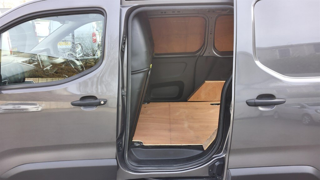 Used Peugeot Partner 2021 for sale - 77965508: Photo 17