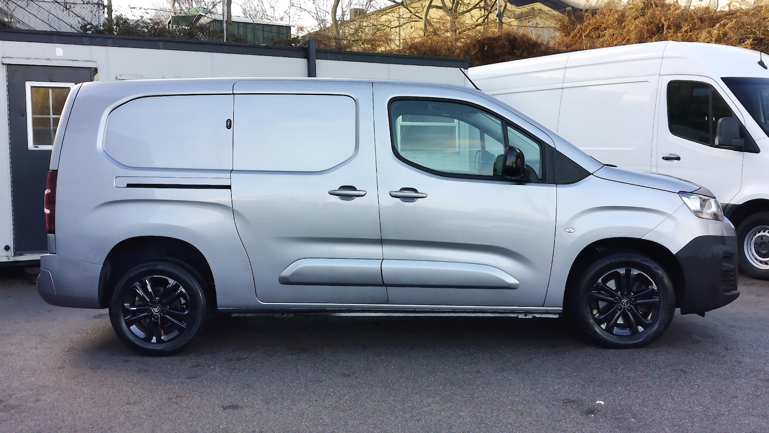 Used Citroen Berlingo 2023 for sale - 77226229: Photo 4