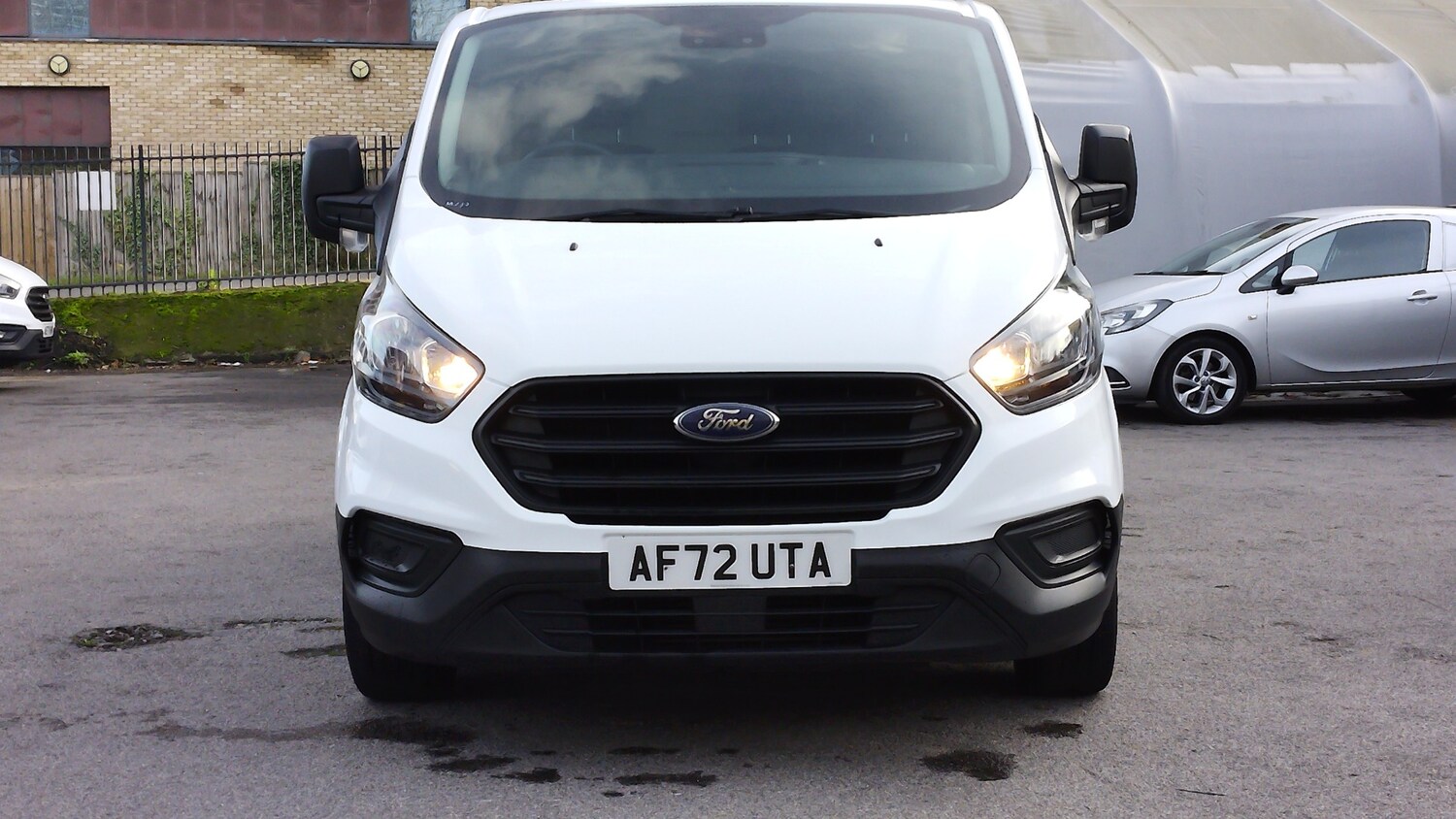 Used Ford Transit Custom 2022 for sale - 76557841: Photo 2