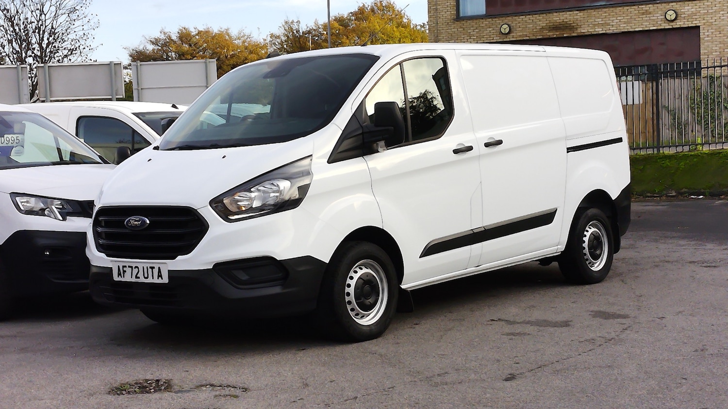 Used Ford Transit Custom 2022 for sale - 76557841: Photo 3