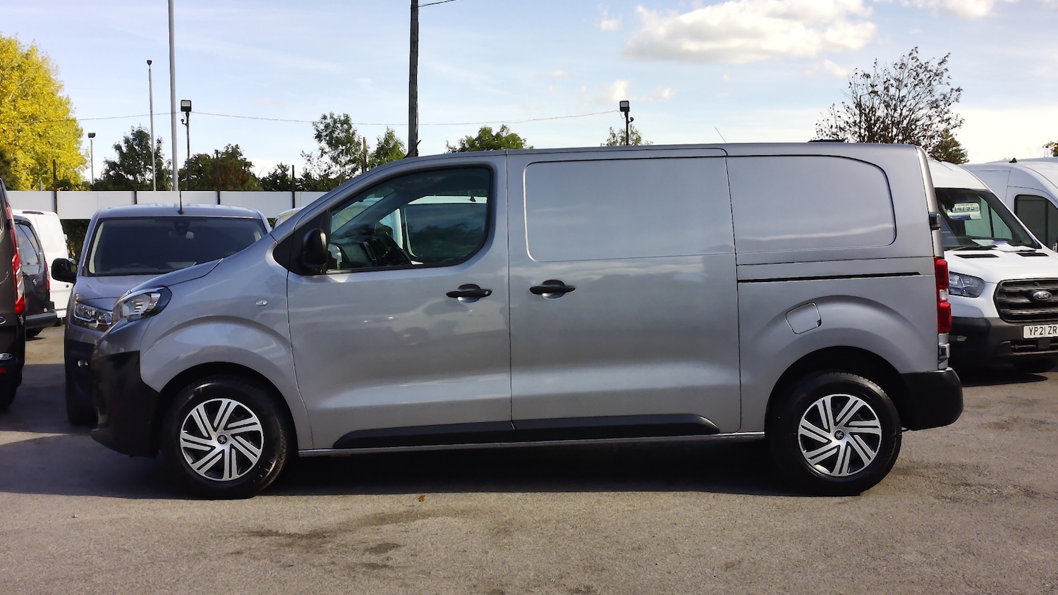 Used Peugeot Expert 2020 for sale - 76287801: Photo 7
