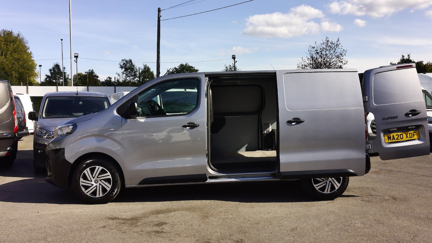 Used Peugeot Expert 2020 for sale - 76287801: Photo 8