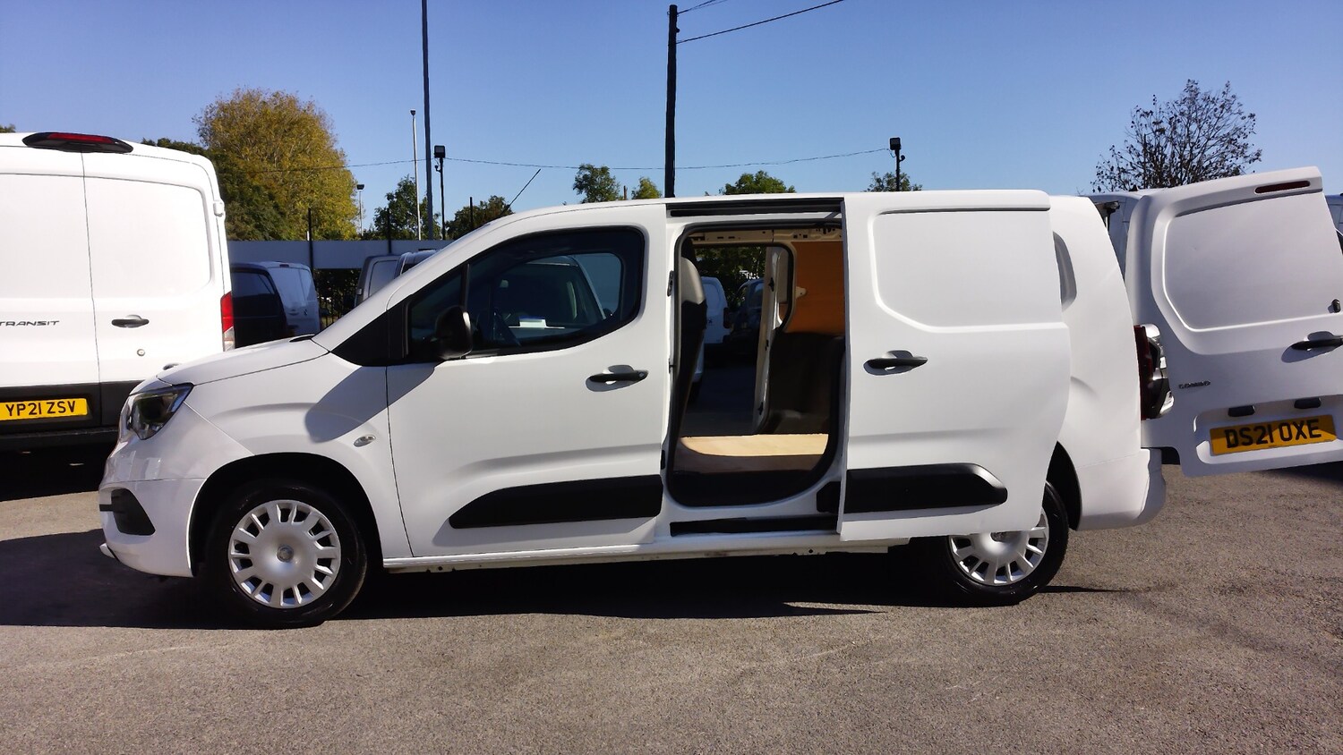 Used Vauxhall Combo 2021 for sale - 76287795: Photo 11