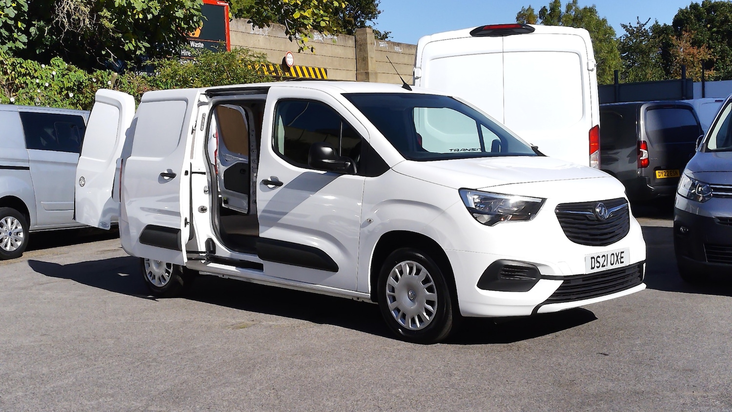 Used Vauxhall Combo 2021 for sale - 76287795: Photo 3