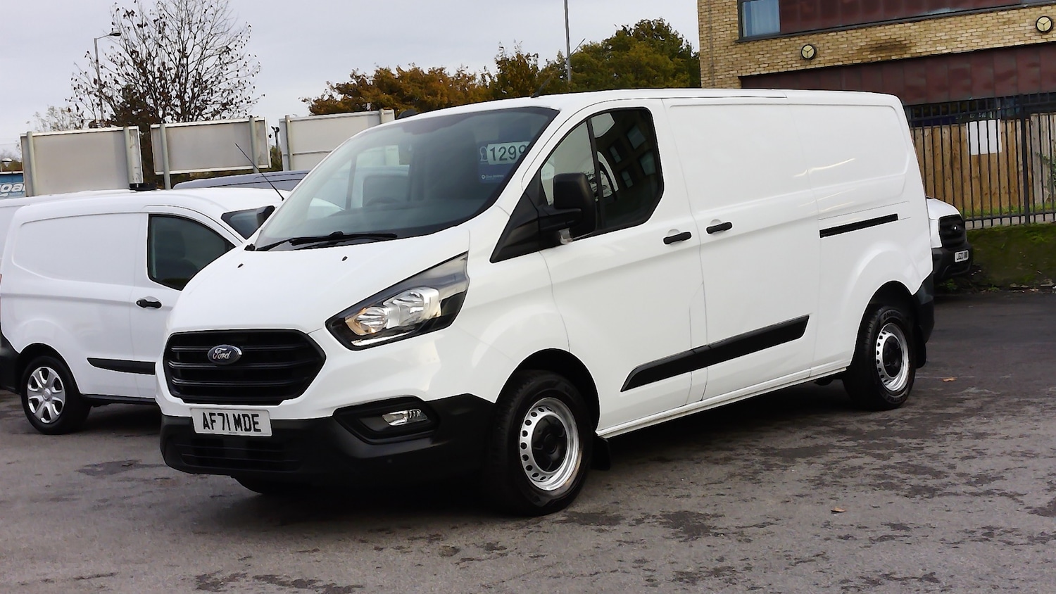 Used Ford Transit Custom 2021 for sale - 76416329: Photo 1