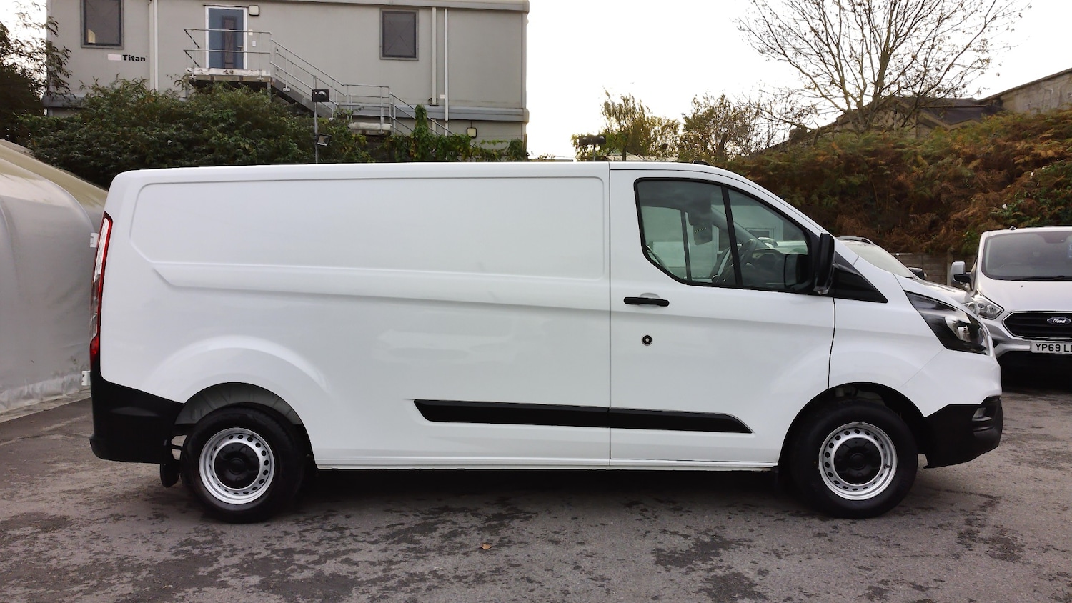 Used Ford Transit Custom 2021 for sale - 76416329: Photo 6