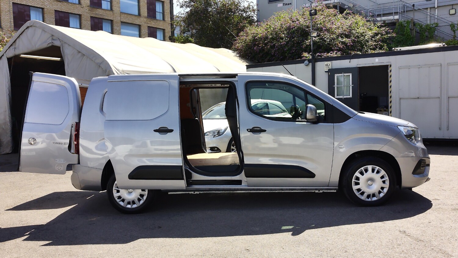 Used Vauxhall Combo 2020 for sale - 75157139: Photo 11