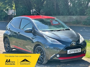 Used Toyota AYGO 2017 for sale - 79749428: Photo