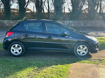 Used Peugeot 207 2010 for sale - 77835515: Photo