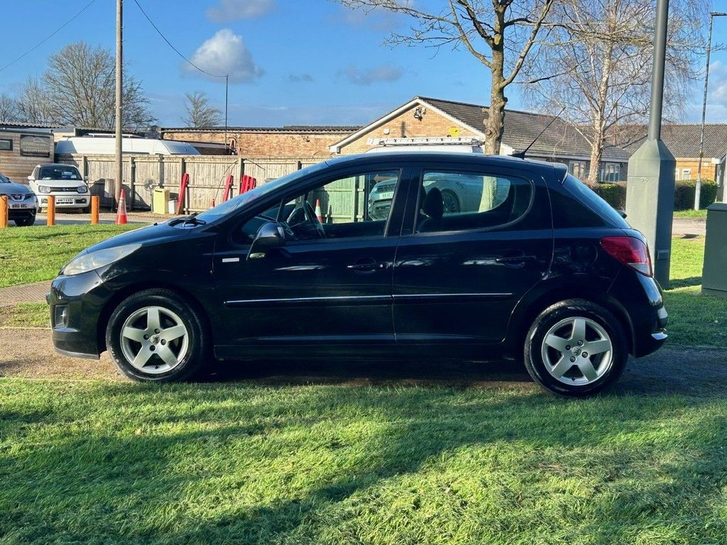 Used Peugeot 207 2010 for sale - 77835515: Photo 8