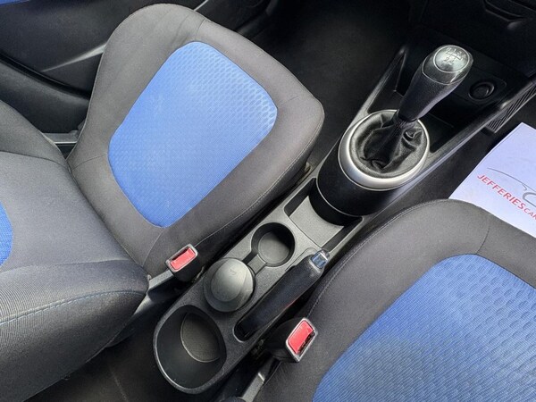 Used Hyundai i20 2009 for sale - 75703435: Photo 14