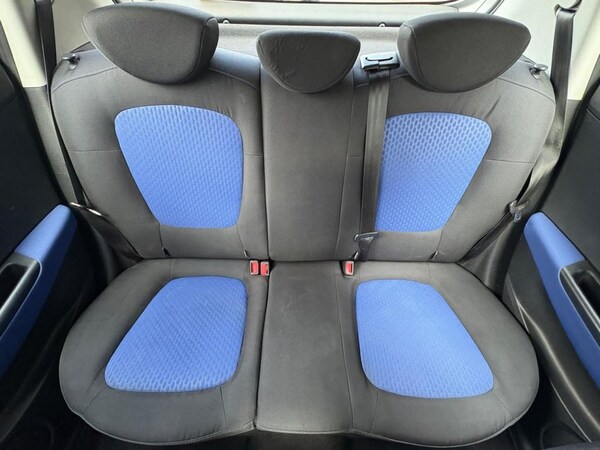 Used Hyundai i20 2009 for sale - 75703435: Photo 17