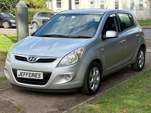 Used Hyundai i20 2009 for sale - 75703435: Photo 3