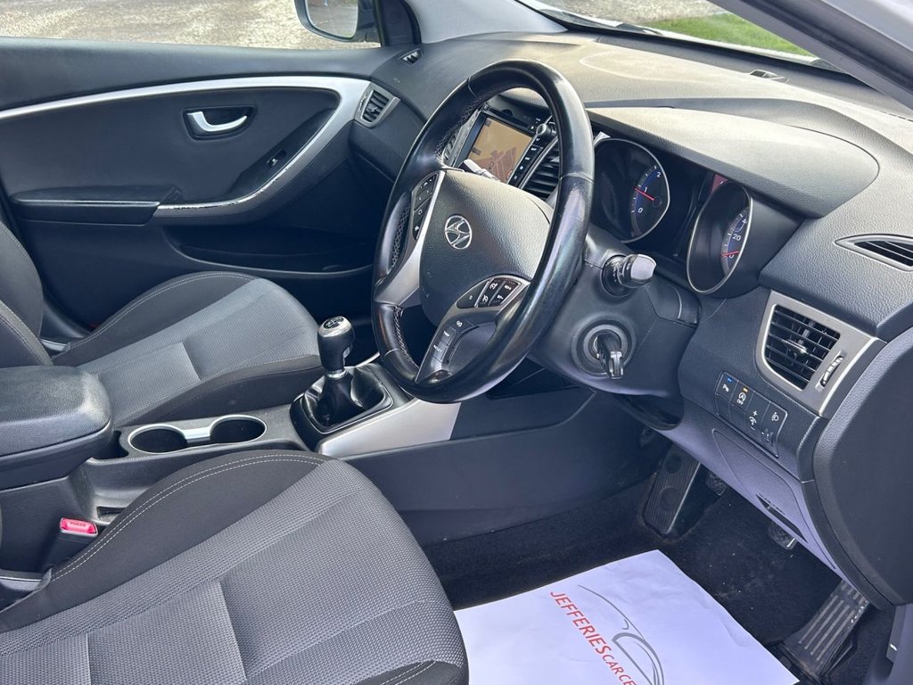 Used Hyundai i30 2014 for sale - 77355933: Photo 16