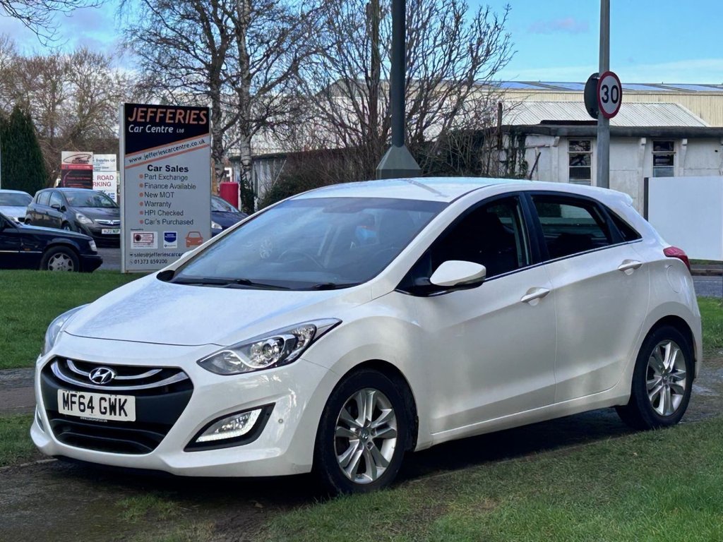 Used Hyundai i30 2014 for sale - 77355933: Photo 2