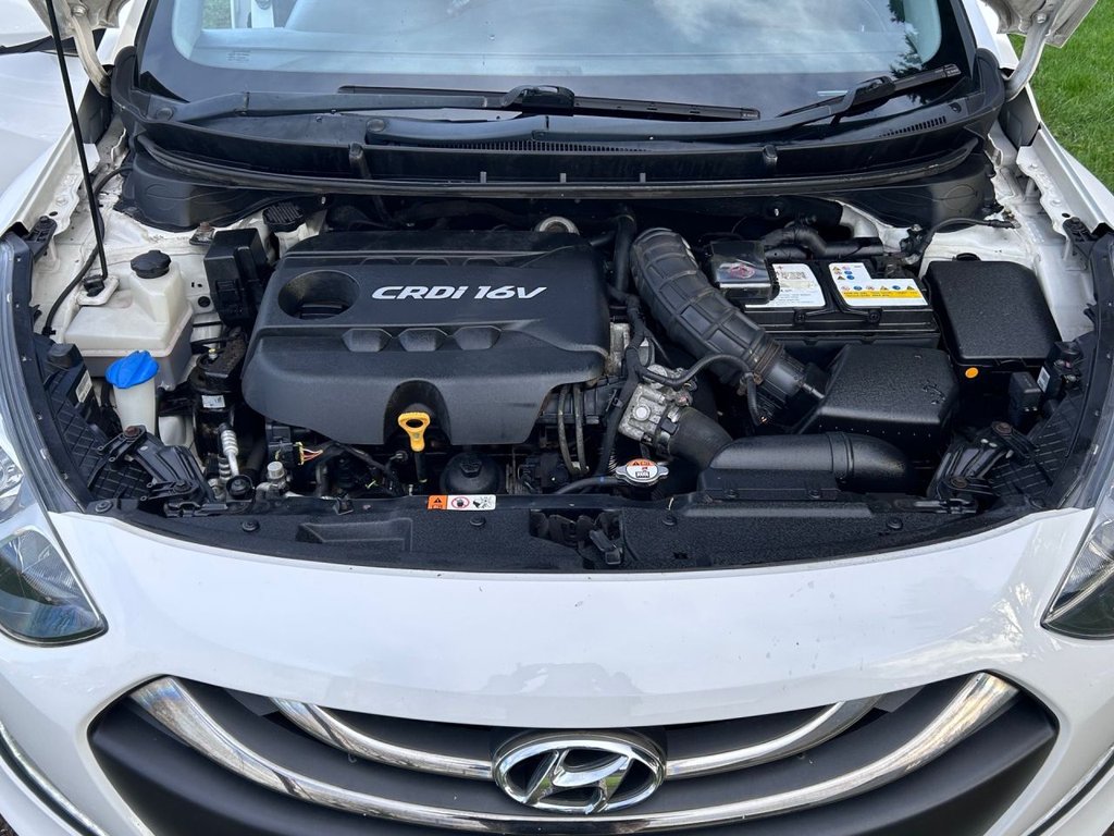 Used Hyundai i30 2014 for sale - 77355933: Photo 5