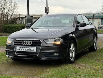 Used Audi A4 2015 for sale - 77370100: Photo