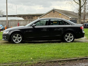 Used Audi A4 2015 for sale - 77370100: Photo