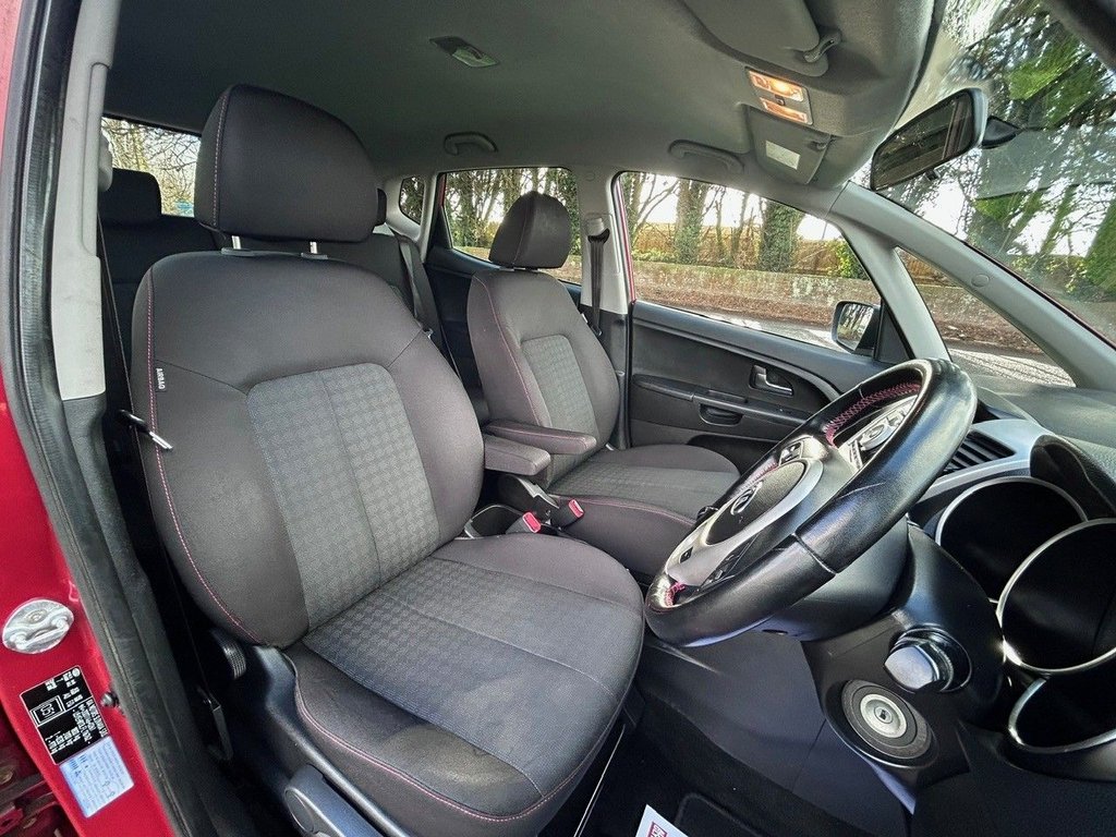 Used Kia Venga 2015 for sale - 77356372: Photo 8