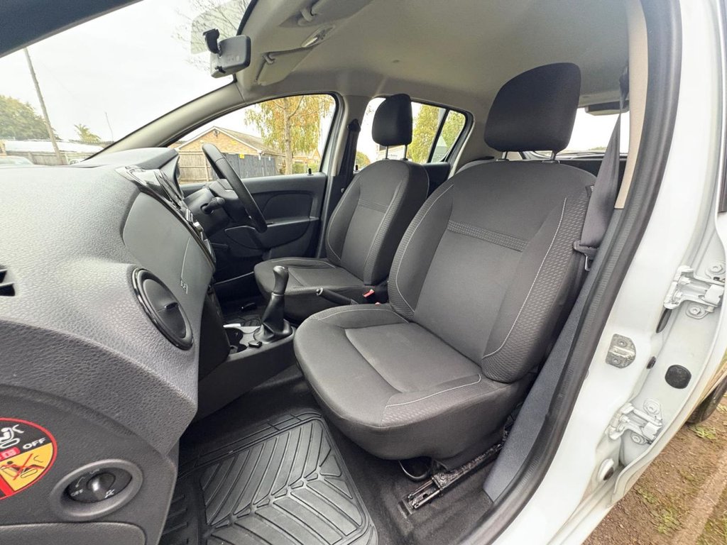 Used Dacia Sandero 2017 for sale - 76767995: Photo 14