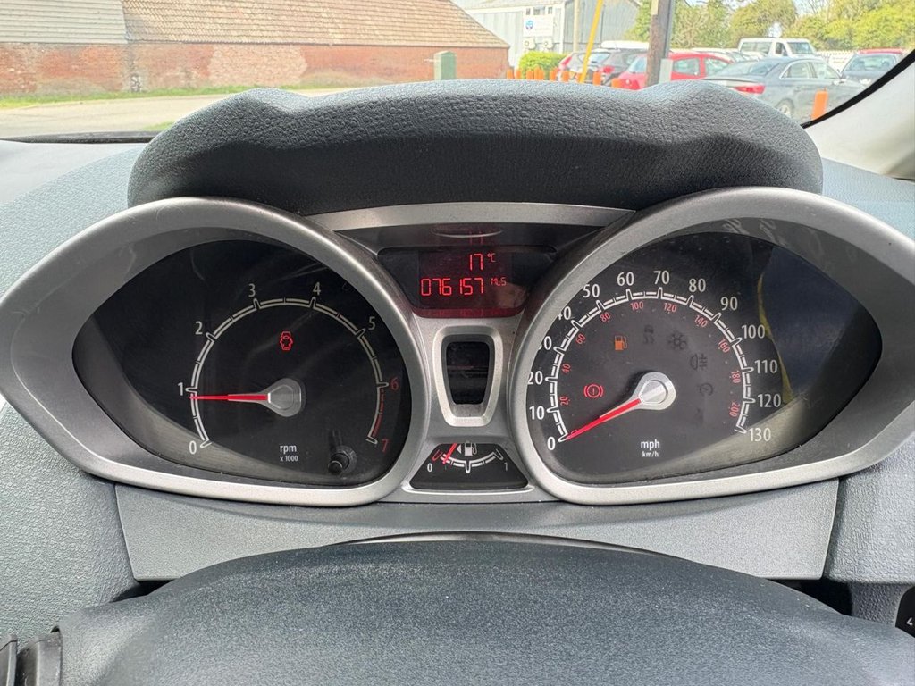 Used Ford Fiesta 2010 for sale - 78134506: Photo 11