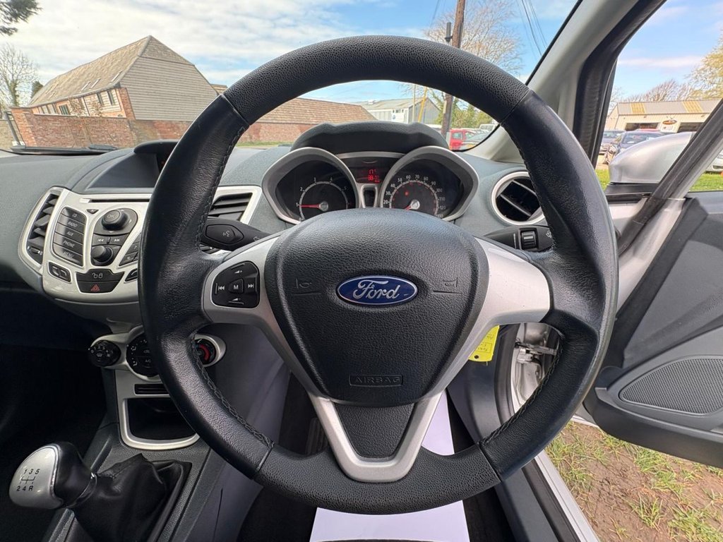 Used Ford Fiesta 2010 for sale - 78134506: Photo 12
