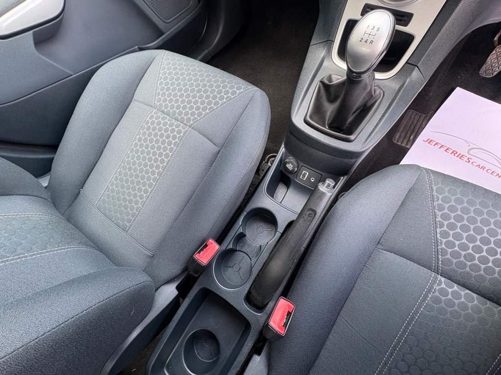 Used Ford Fiesta 2010 for sale - 78134506: Photo 14
