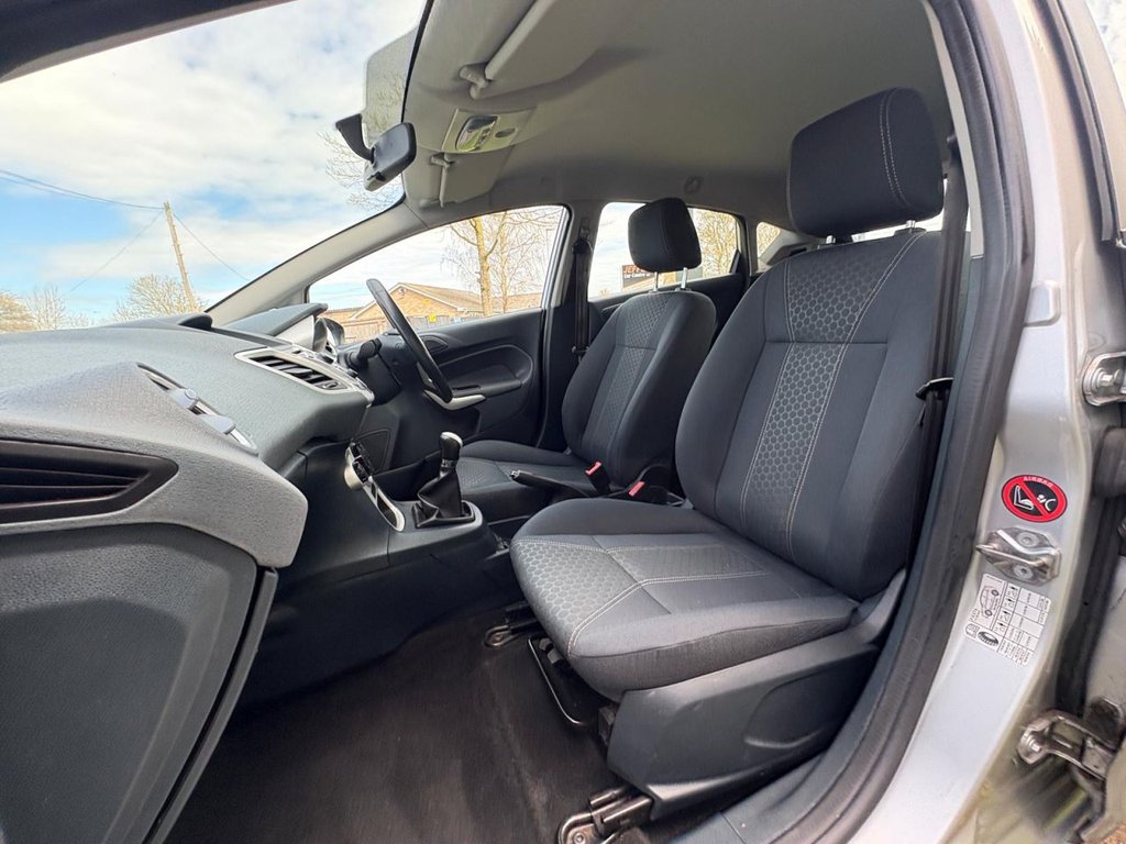 Used Ford Fiesta 2010 for sale - 78134506: Photo 15