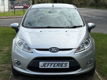 Used Ford Fiesta 2010 for sale - 78134506: Photo