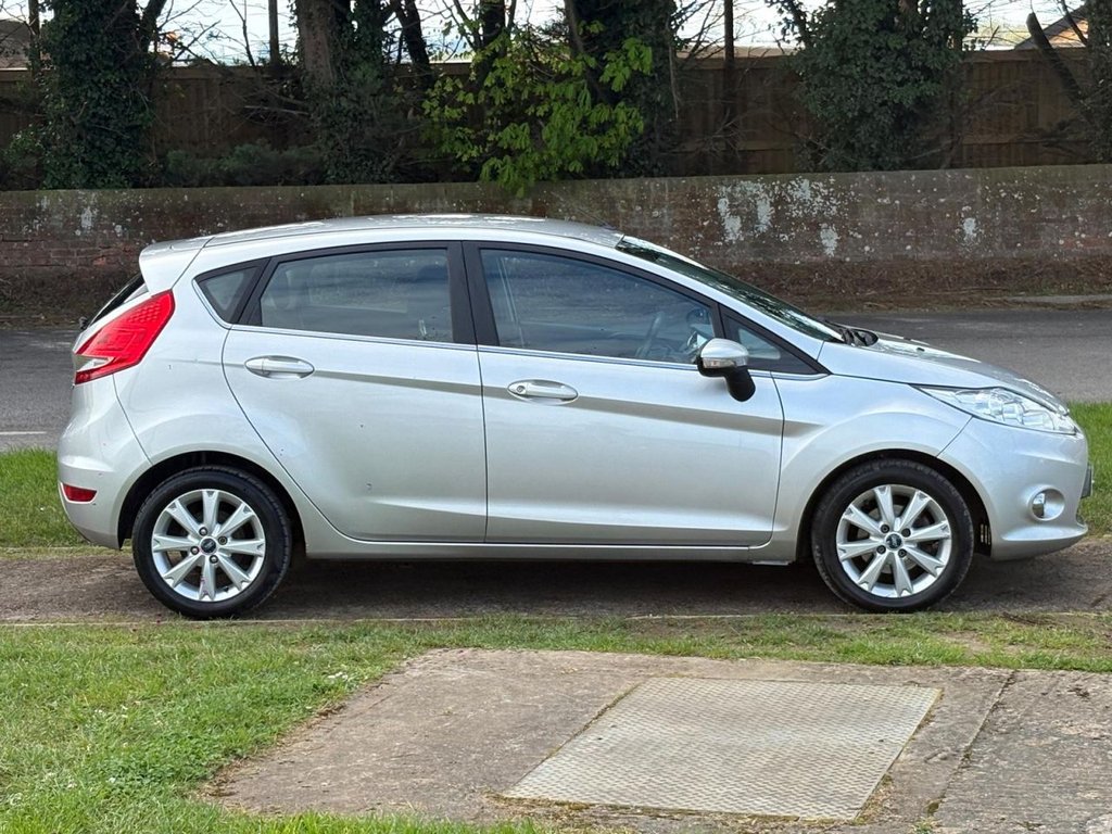Used Ford Fiesta 2010 for sale - 78134506: Photo 5