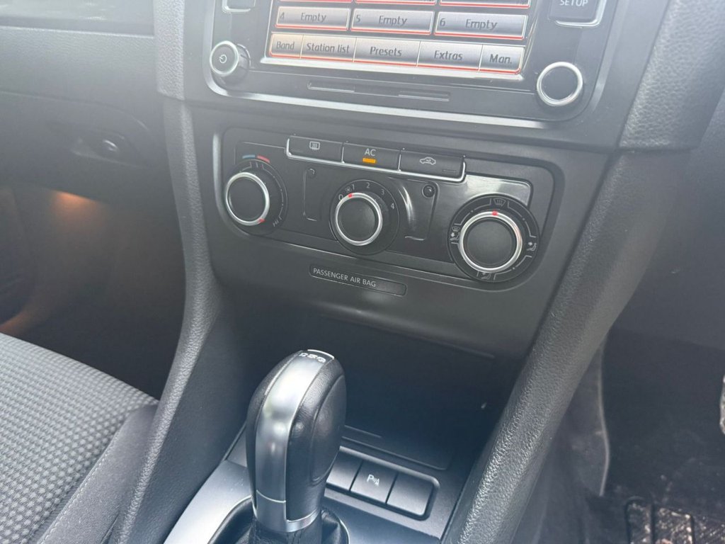 Used Volkswagen Golf 2012 for sale - 76768714: Photo 14