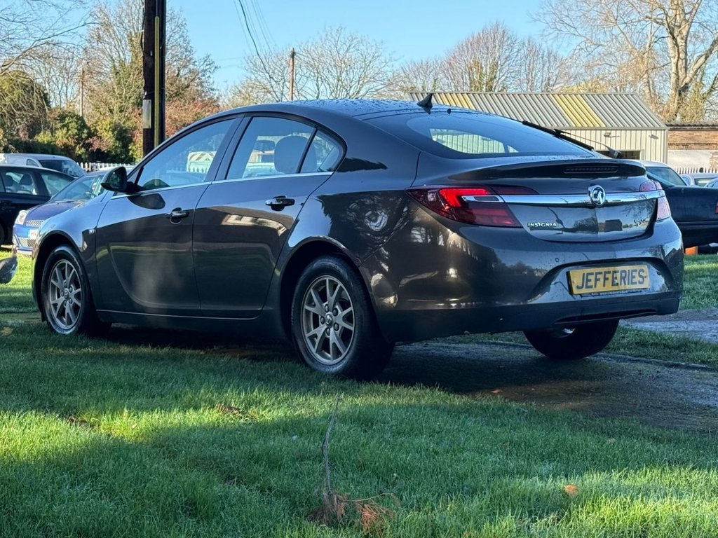 Used Vauxhall Insignia 2014 for sale - 76751279: Photo 6
