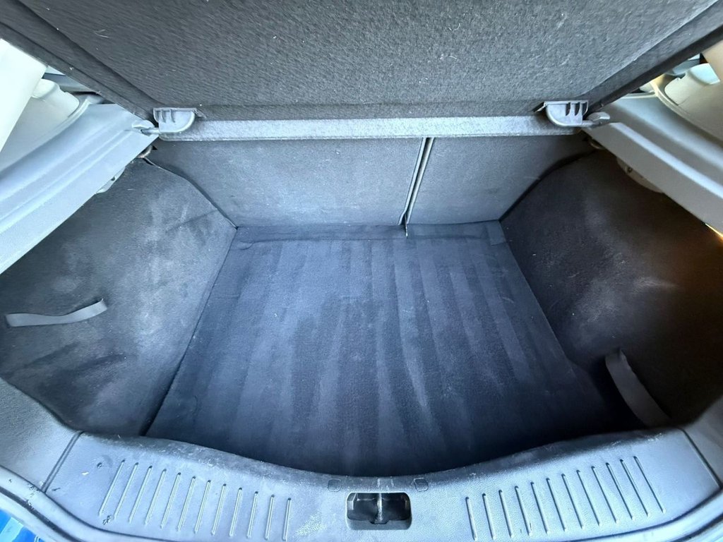 Used Ford Focus 2008 for sale - 76430240: Photo 8