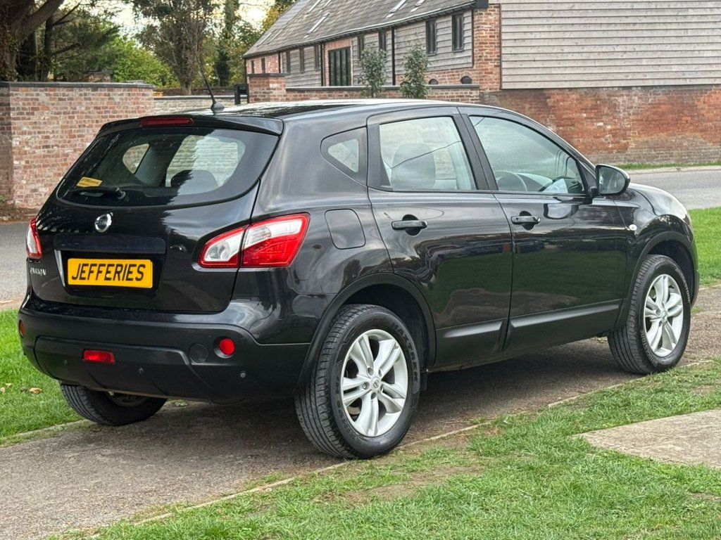 Used Nissan Qashqai 2013 for sale - 76322890: Photo 10
