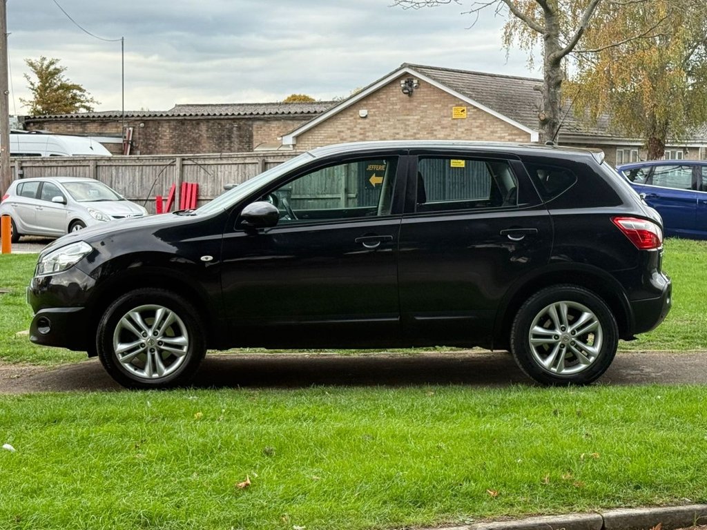 Used Nissan Qashqai 2013 for sale - 76322890: Photo 4