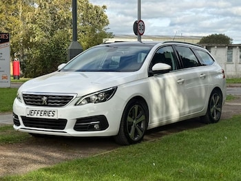 Used Peugeot 308 SW 2019 for sale - 76203113: Photo