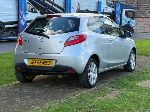 Used Mazda Mazda2 2009 for sale - 76210472: Photo 10