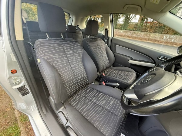 Used Mazda Mazda2 2009 for sale - 76210472: Photo 16