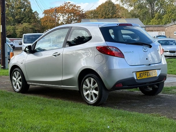 Used Mazda Mazda2 2009 for sale - 76210472: Photo 6