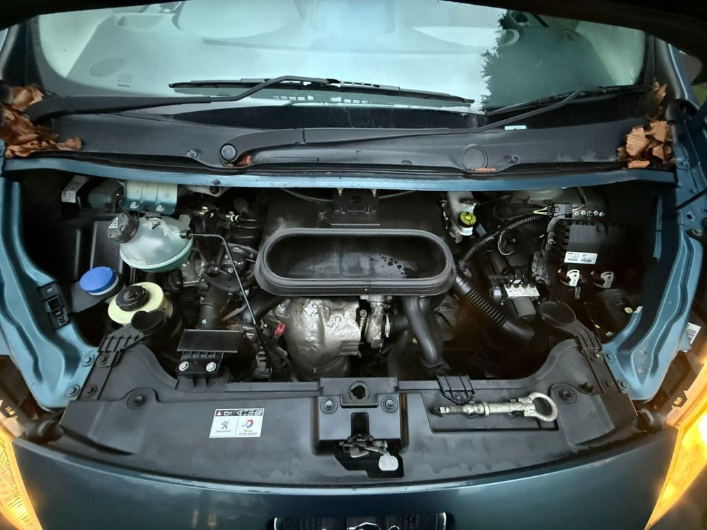 Used Peugeot Expert Tepee 2011 for sale - 76482452: Photo 10