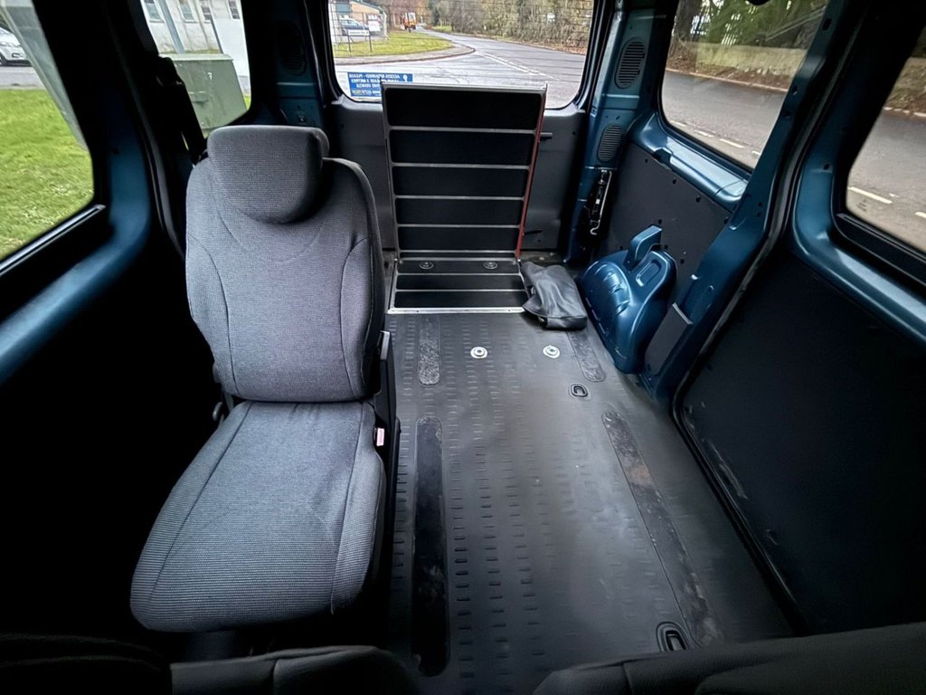 Used Peugeot Expert Tepee 2011 for sale - 76482452: Photo 17