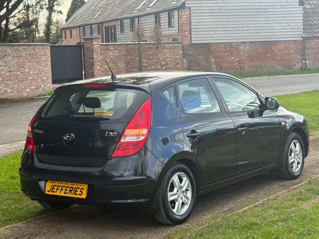 Used Hyundai i30 2009 for sale - 78082358: Photo 4