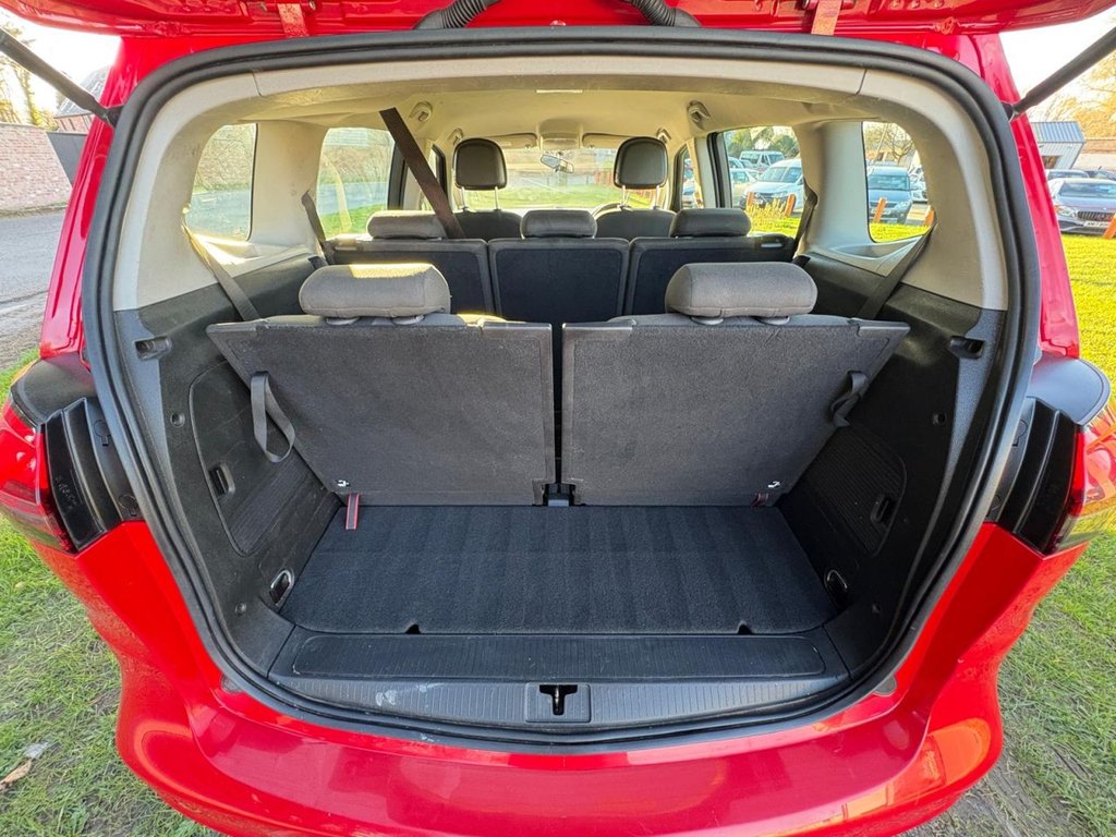 Used Vauxhall Zafira 2015 for sale - 77952246: Photo 13