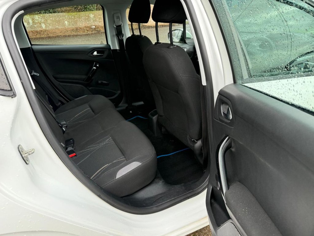 Used Peugeot 208 2013 for sale - 77463879: Photo 17
