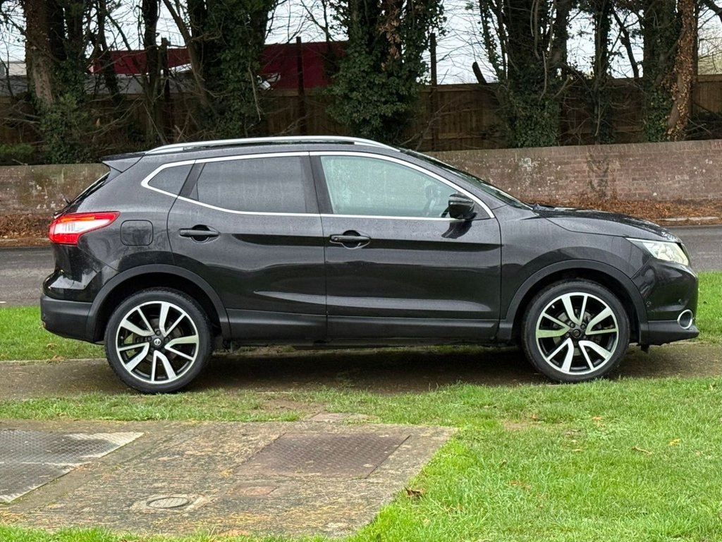 Used Nissan Qashqai 2016 for sale - 76558943: Photo 5