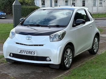 Used Toyota IQ 2010 for sale - 76617396: Photo