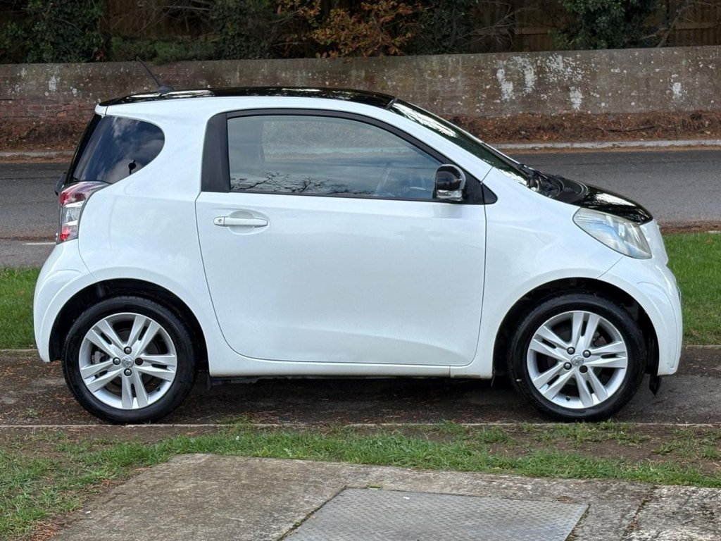 Used Toyota IQ 2010 for sale - 76617396: Photo 5