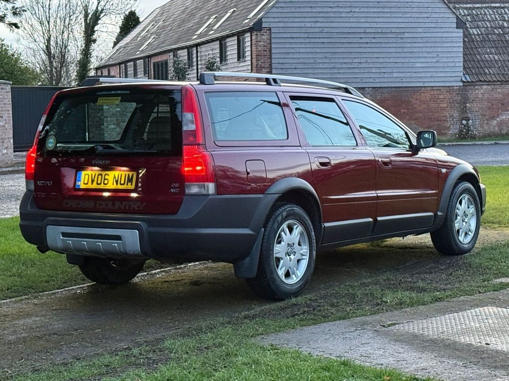 Used Volvo XC70 2006 for sale - 77199948: Photo 9